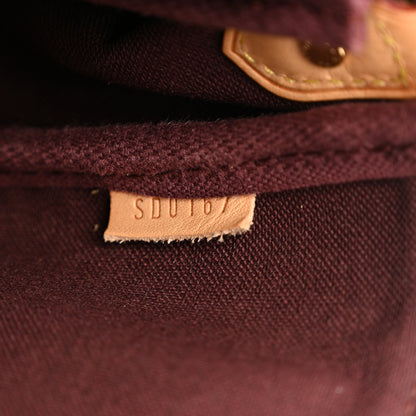 Louis Vuitton Monogram Favorite MM 8 of 15