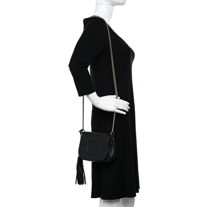 Gucci Pebbled Calfskin Small Soho Flap Crossbody Black 2 of 15