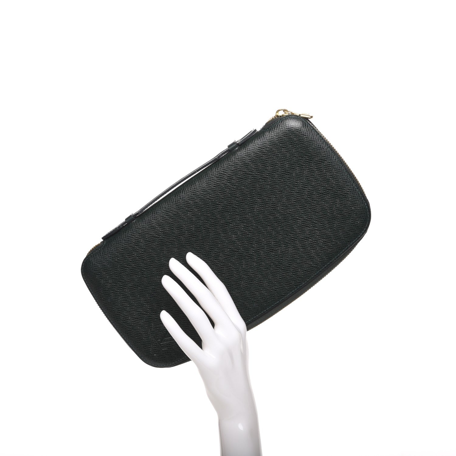 Louis Vuitton Taiga Atoll Travel Organizer Epicea 2 of 9