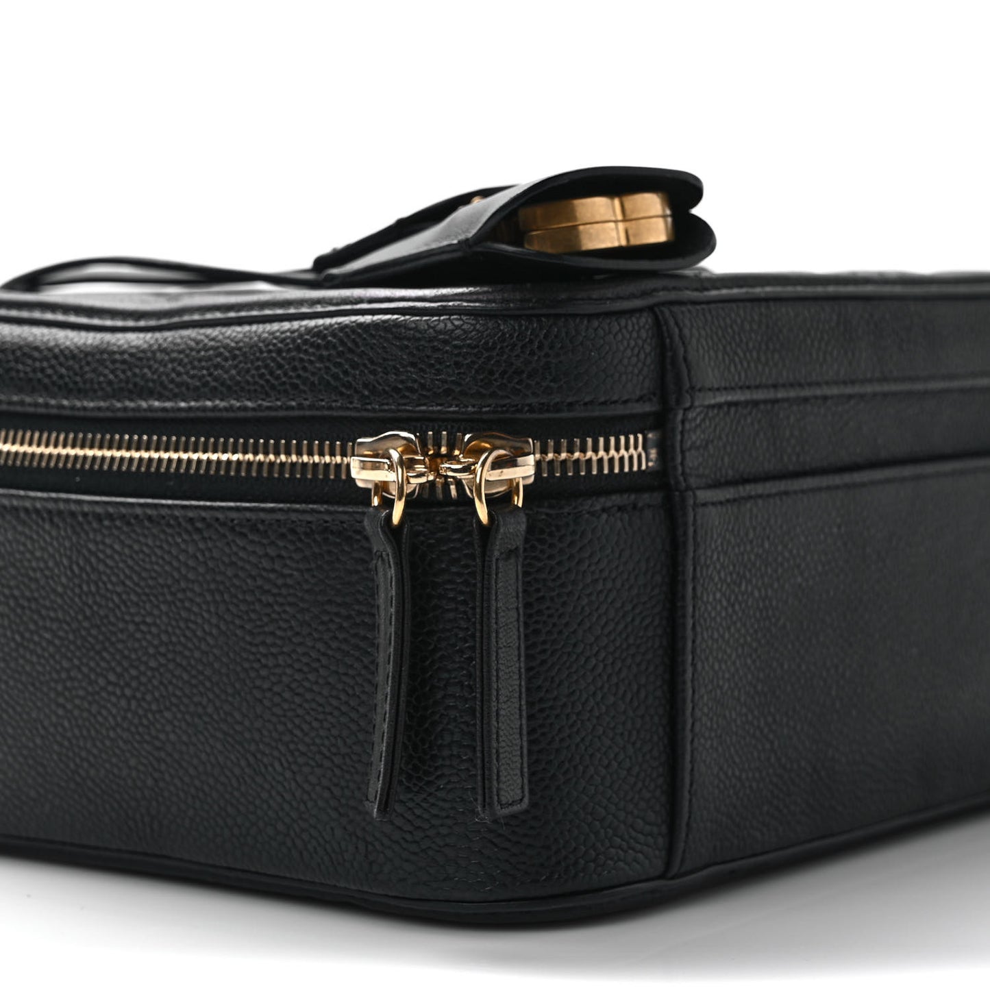 Caviar Quilted Large CC Filigree Vanity Case Black