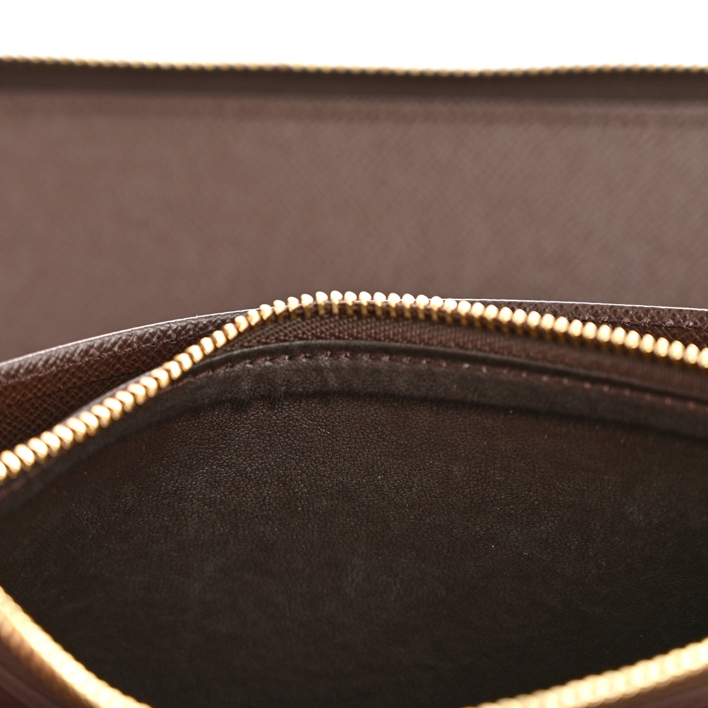 Damier Ebene Zippy Organizer Wallet