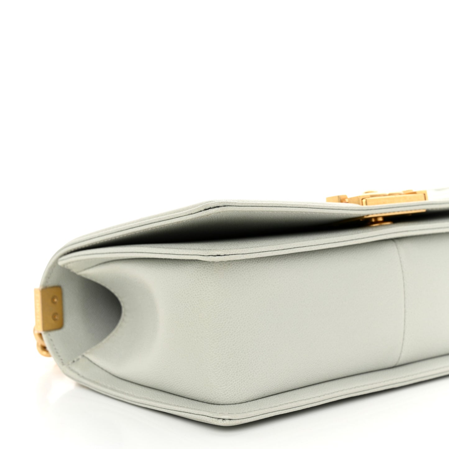 Caviar Chevron Quilted Medium Boy Flap Light Grey