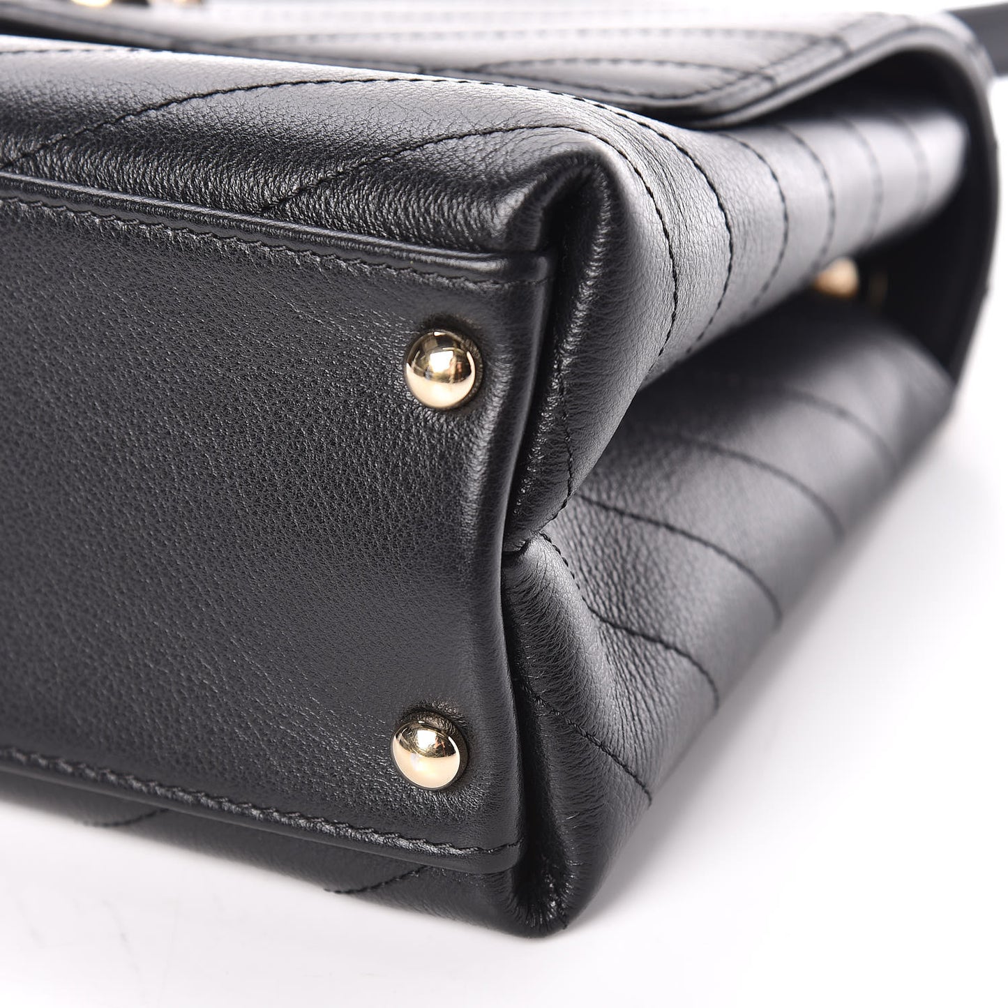 Grained Calfskin Small Chevron Chic Top Handle Flap Black