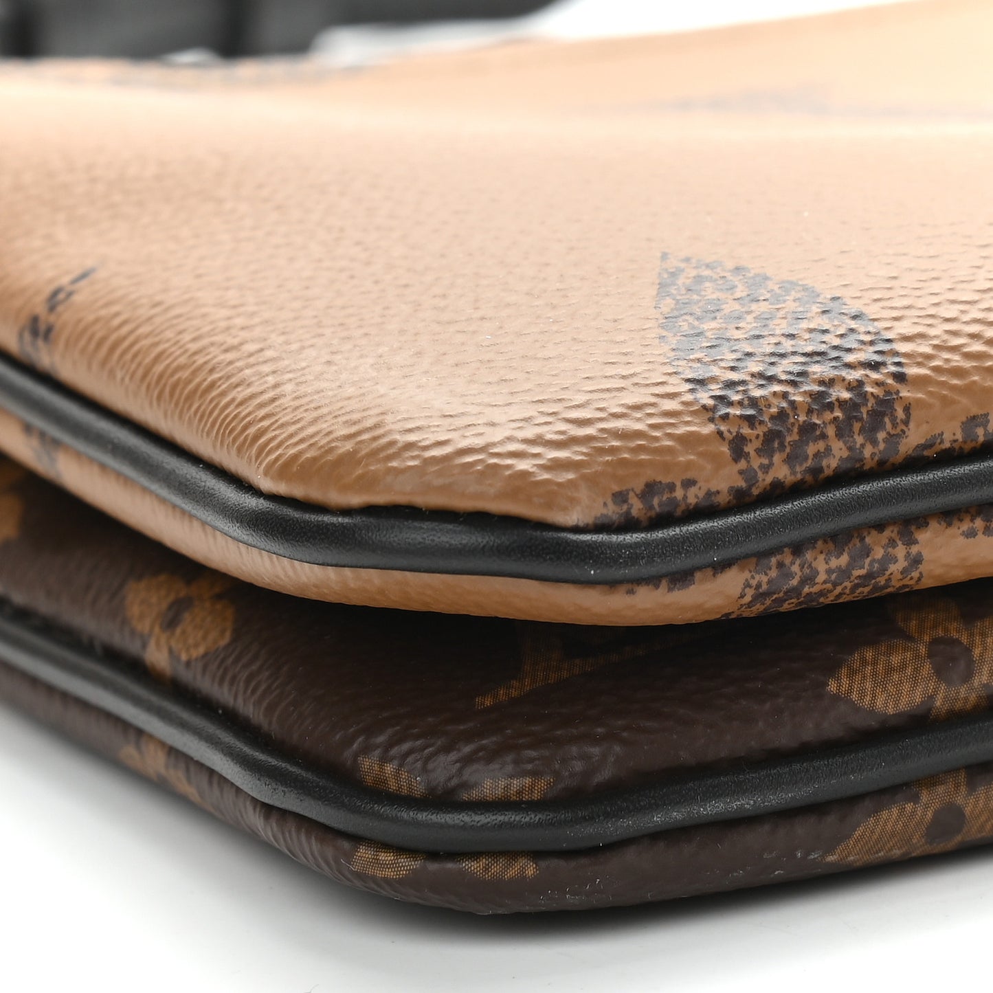 Reverse Monogram Giant Double Zip Pochette