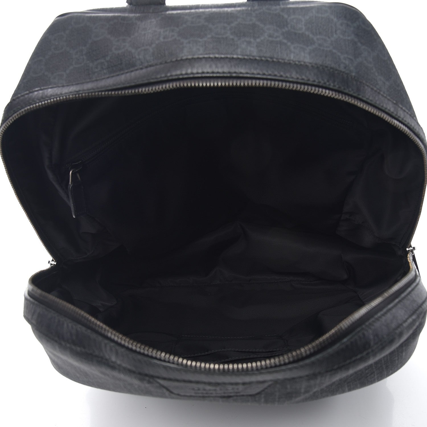 Gucci GG Supreme Monogram Medium Day Backpack Grey Black 5 of 10