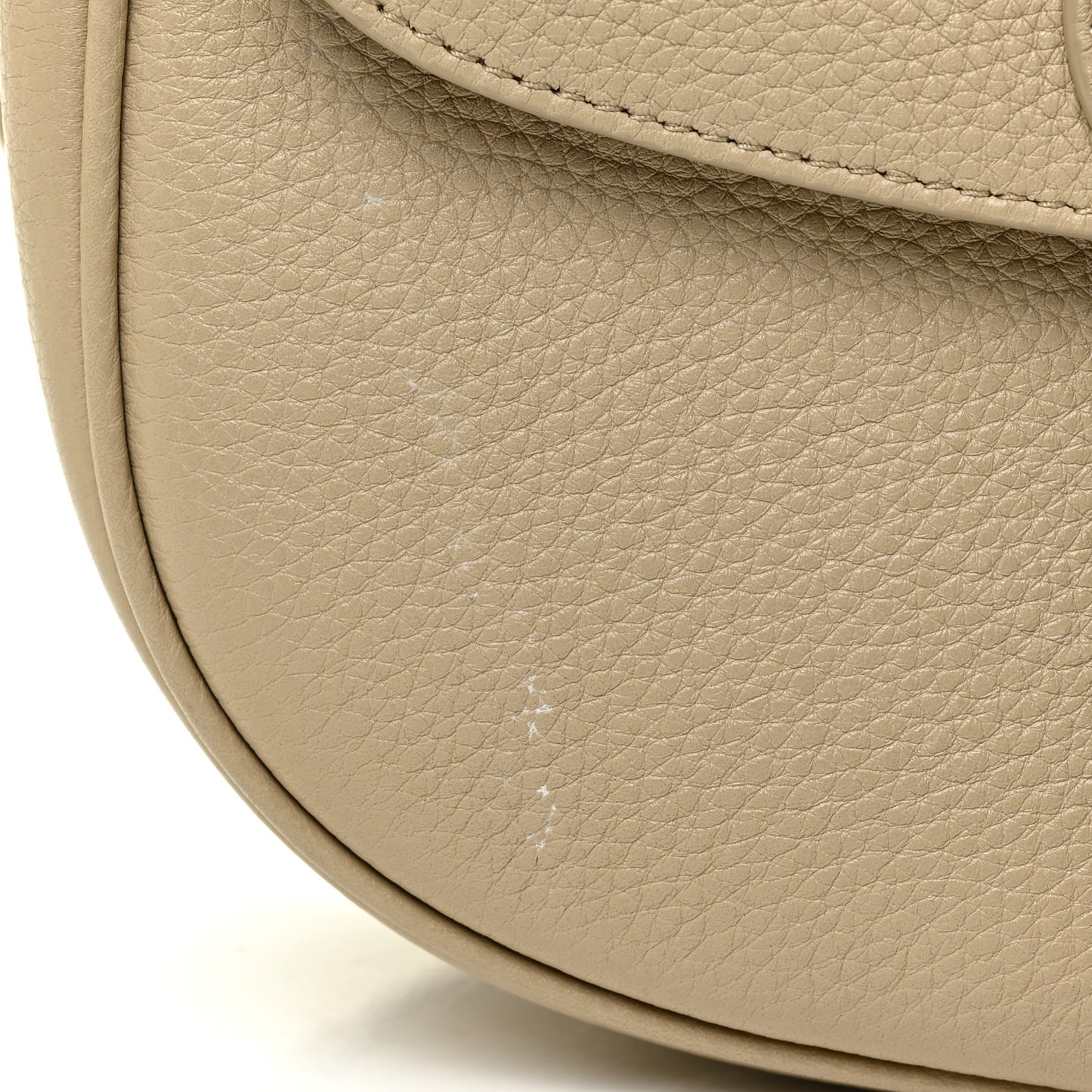 Grained Calfskin Medium Bobby Flap Beige