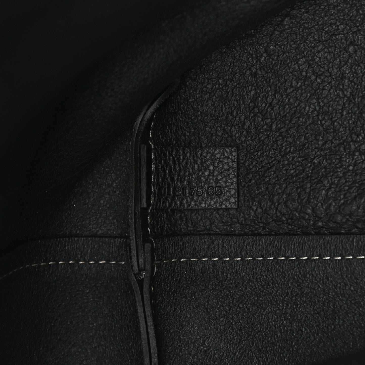 Small Grain Smooth Calfskin Medium Darryl Tote Black