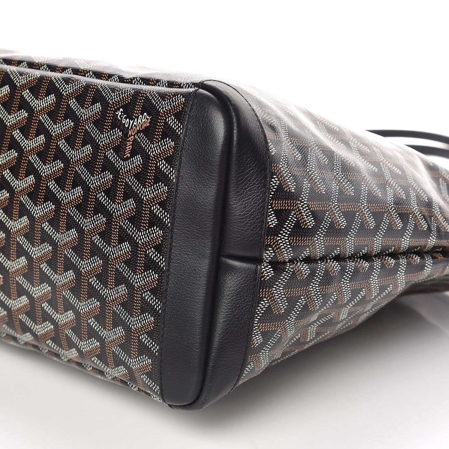 Goyardine Artois MM Black