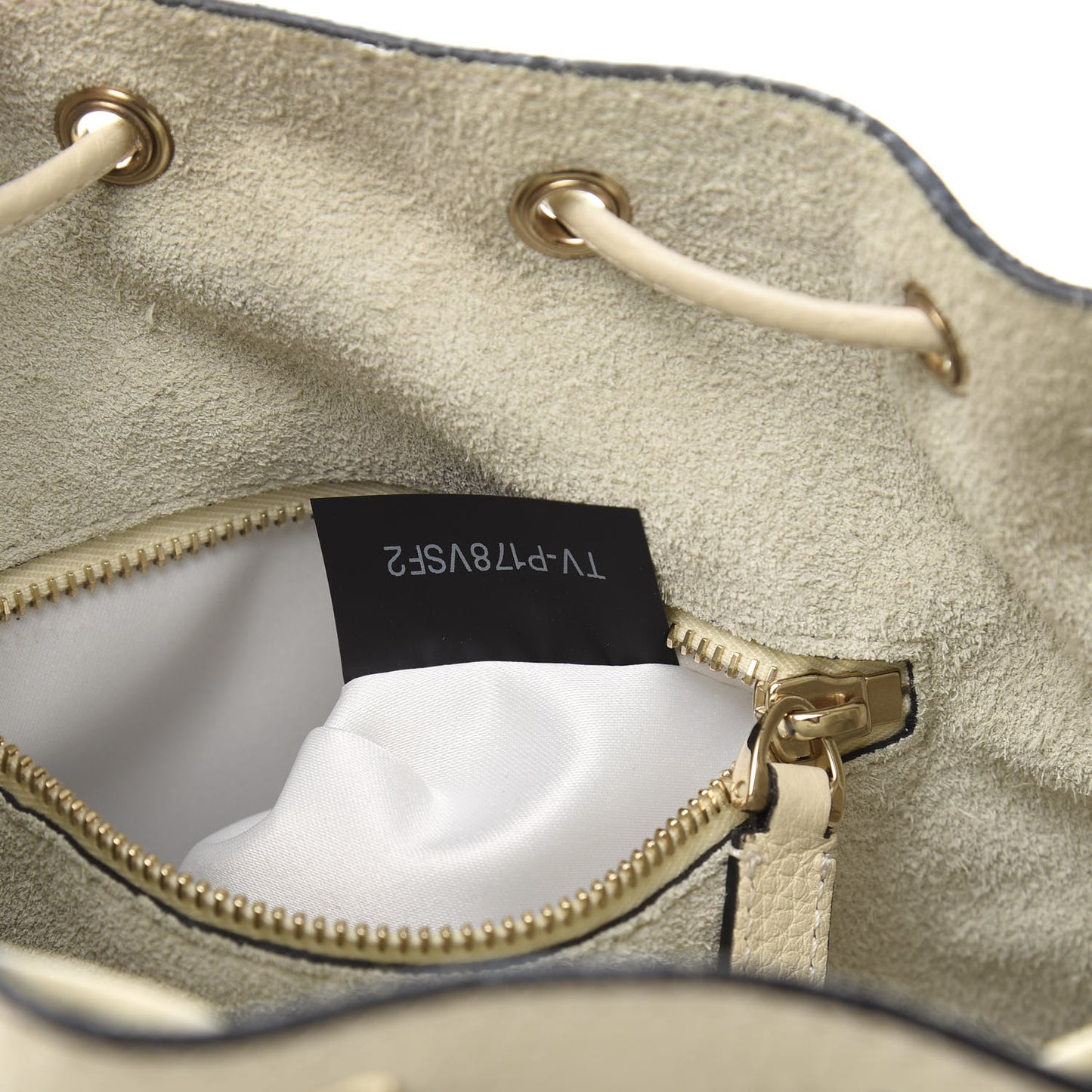 Grained Calfskin Rockstud Bucket Bag Light Ivory