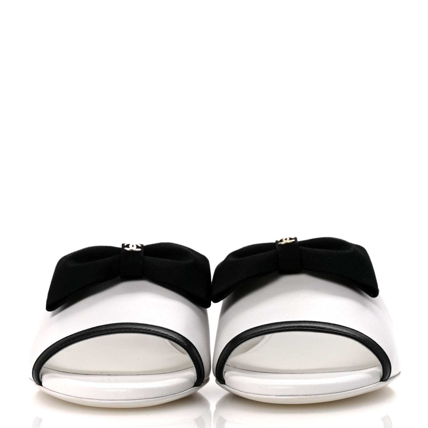 Lambskin Grosgrain Bow Mules 37 White Black