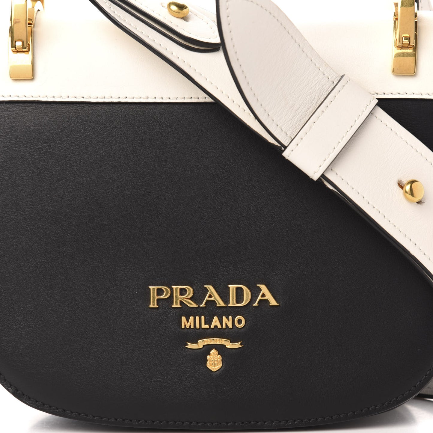 City Calf Pionniere Saddle Bag Black White