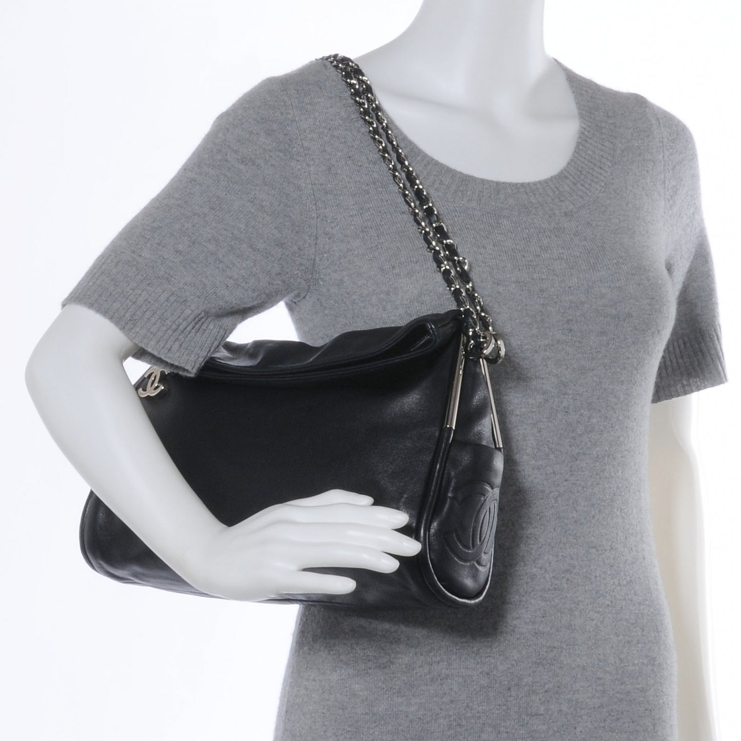 Lambskin Medium Ultimate Soft Tote Black
