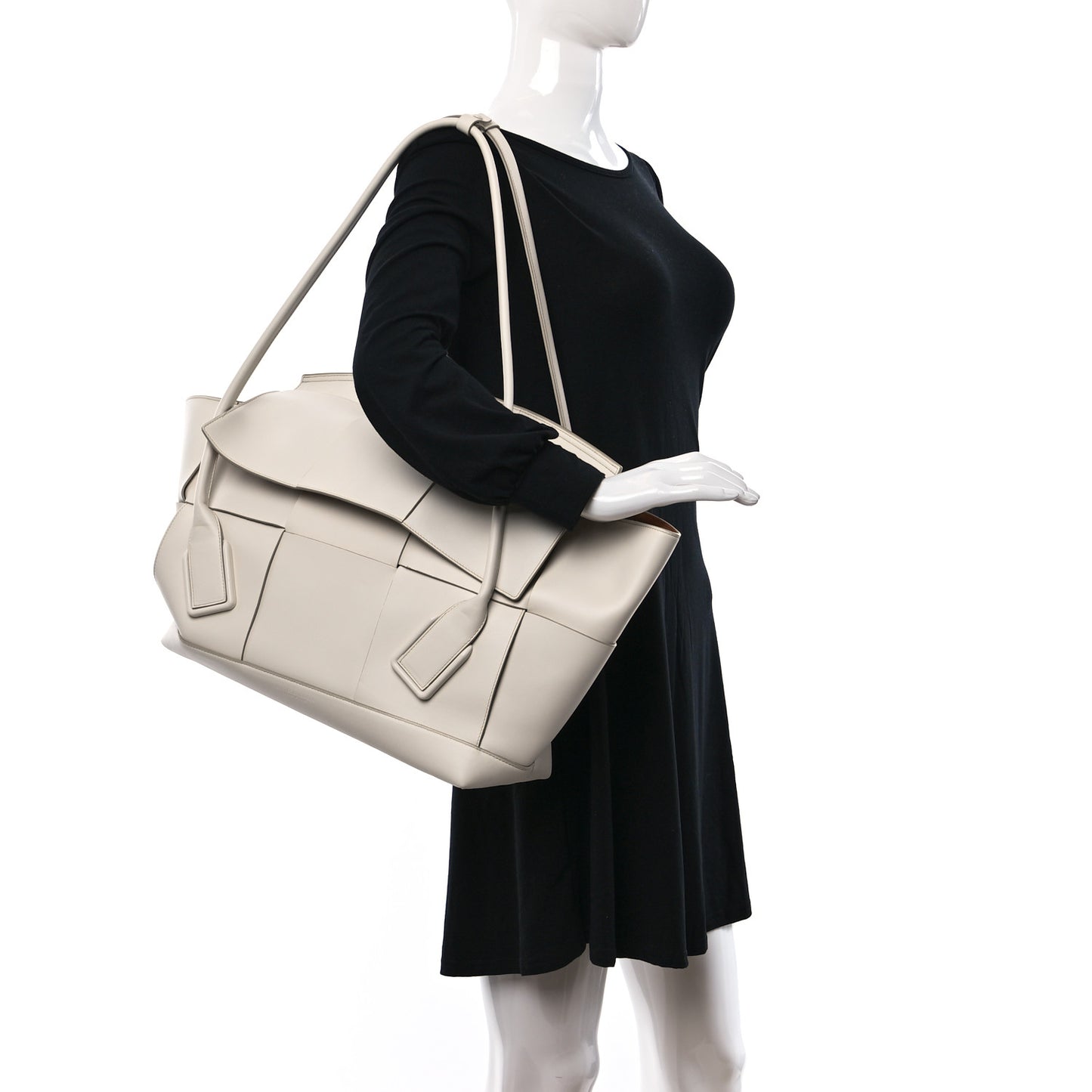 French Calfskin Maxi Intrecciato Large Arco Bianco