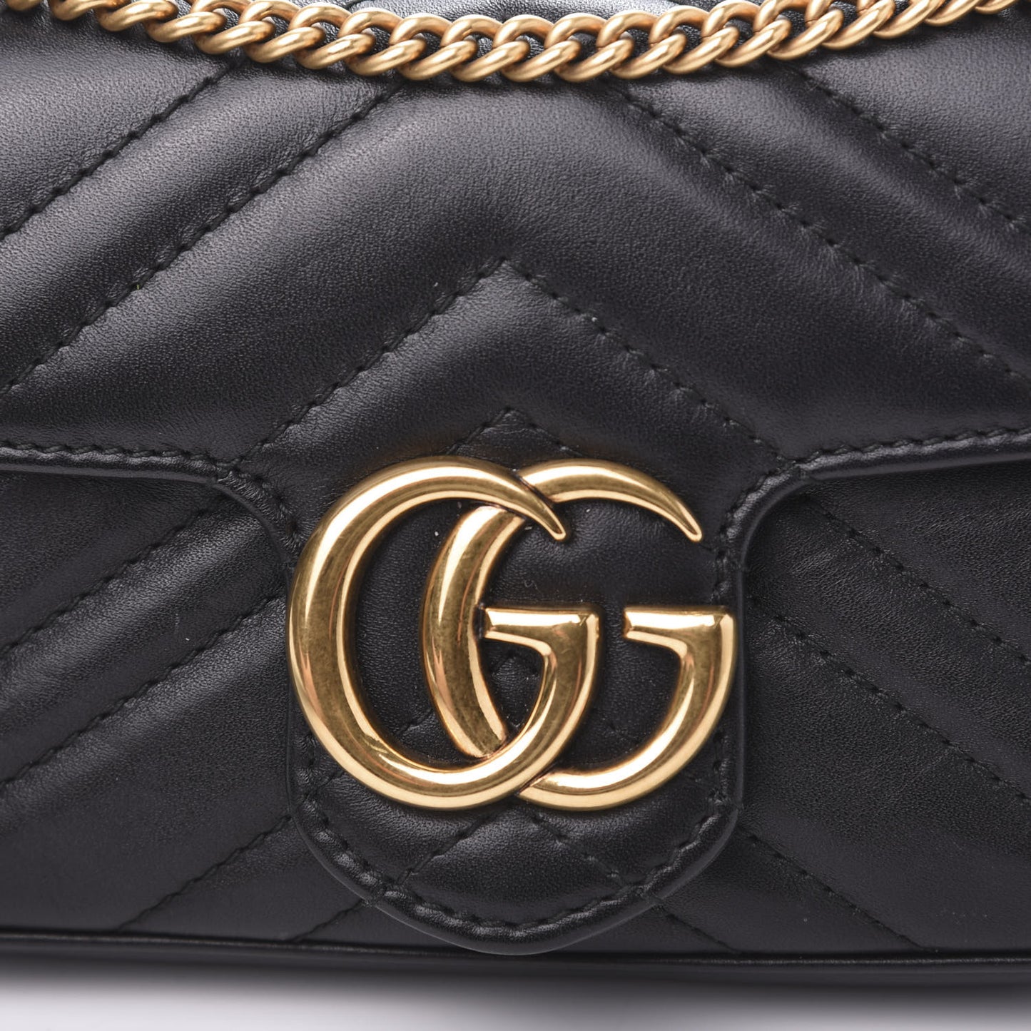 Calfskin Matelasse Super Mini GG Marmont Shoulder Bag Black