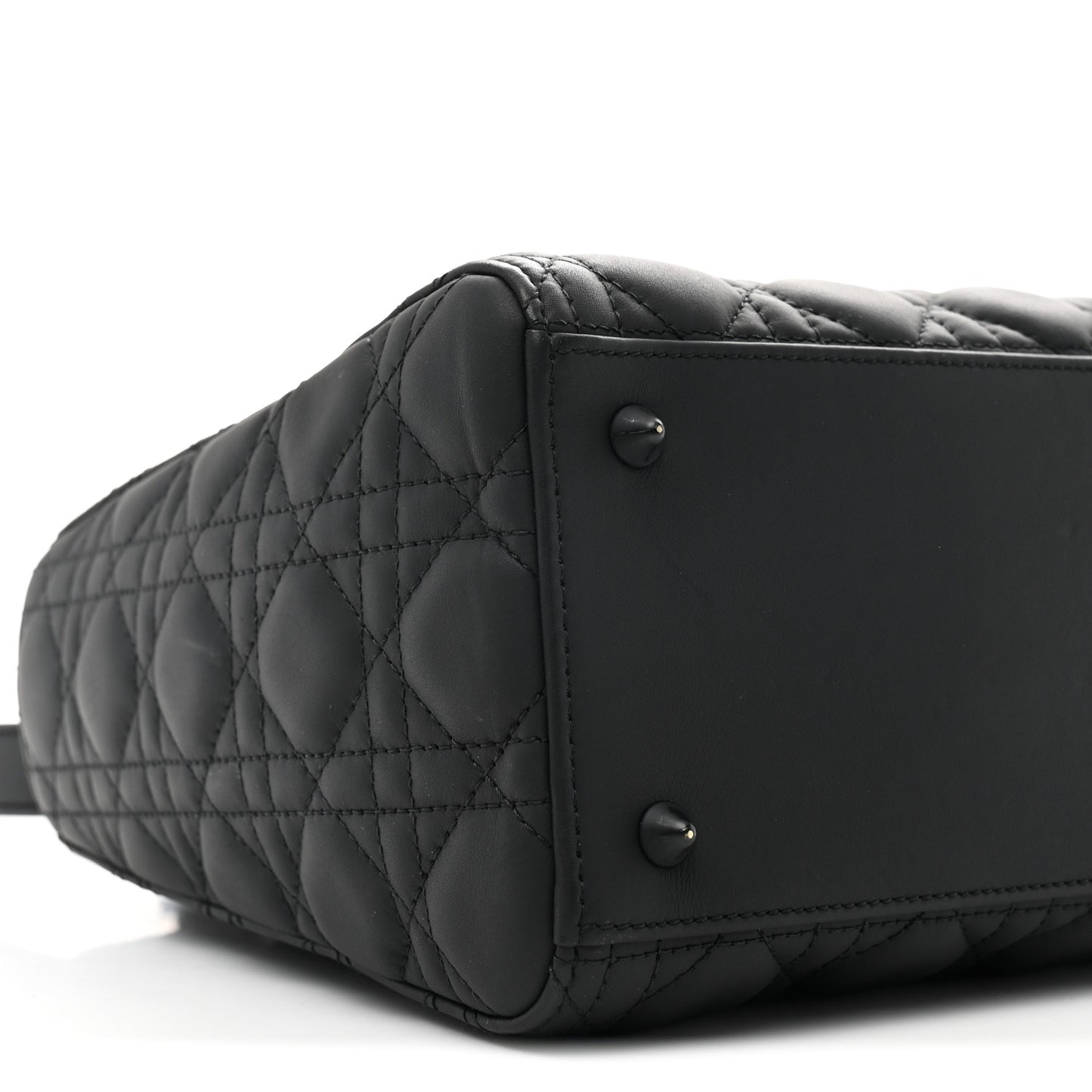 Ultra Matte Calfskin Cannage Medium Lady Dior Black