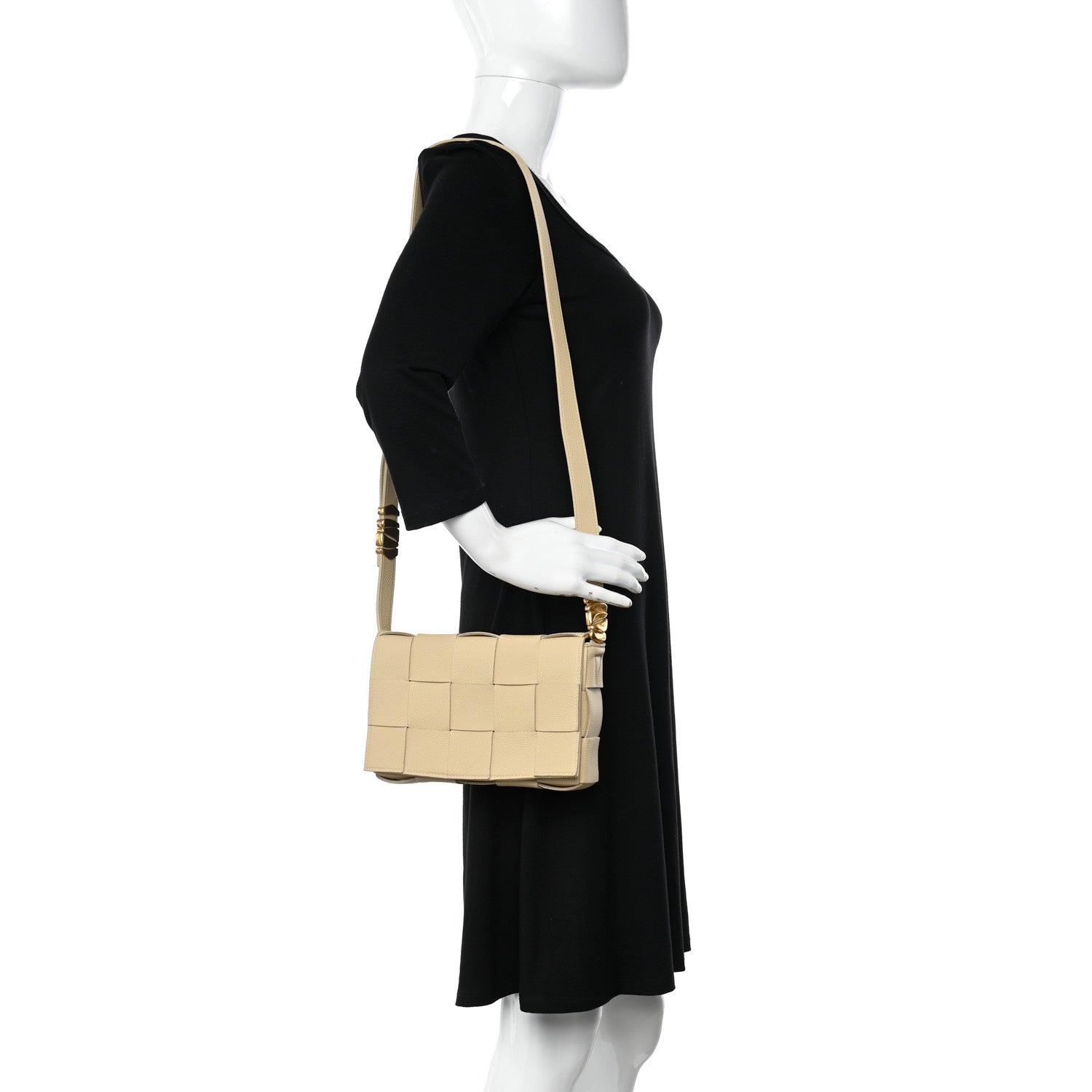 Bottega Veneta Grained Calfskin Maxi Intrecciato Cassette Crossbody Bag Porridge 2 of 12