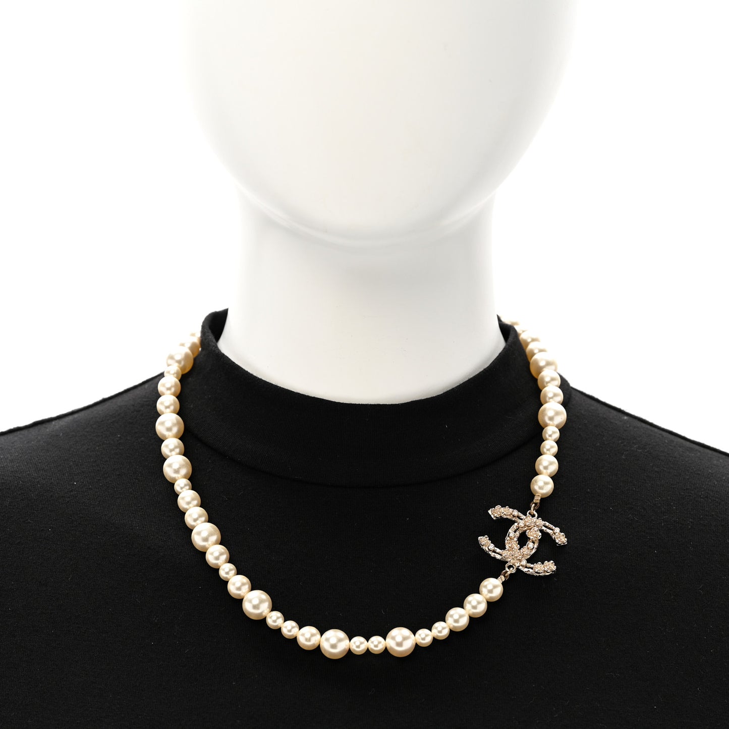Pearl Crystal CC Camellia Short Necklace Gold