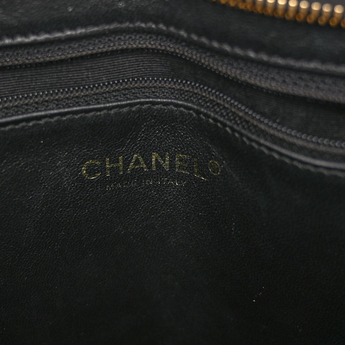 Caviar Quilted Medallion Tote Black