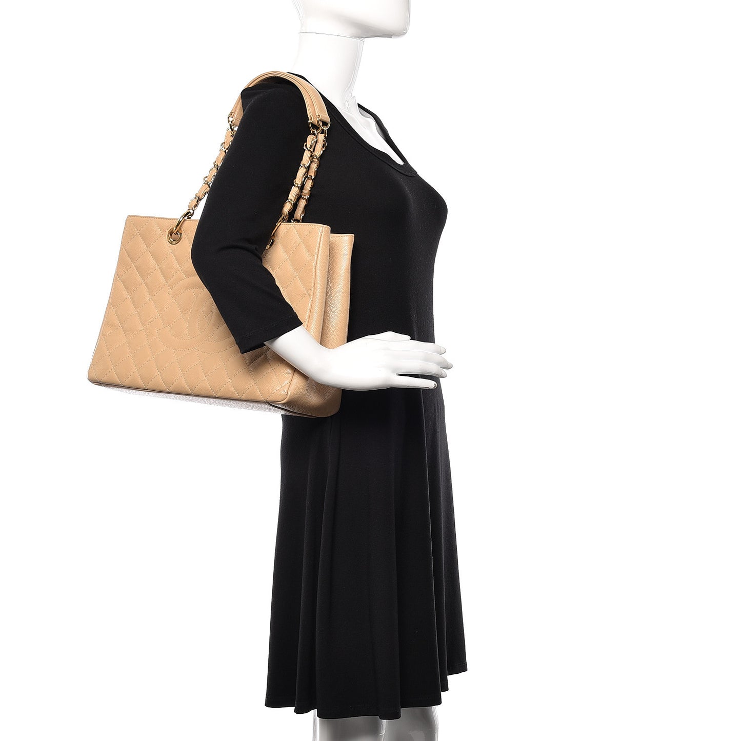 Caviar Quilted Grand Shopping Tote GST Beige Clair