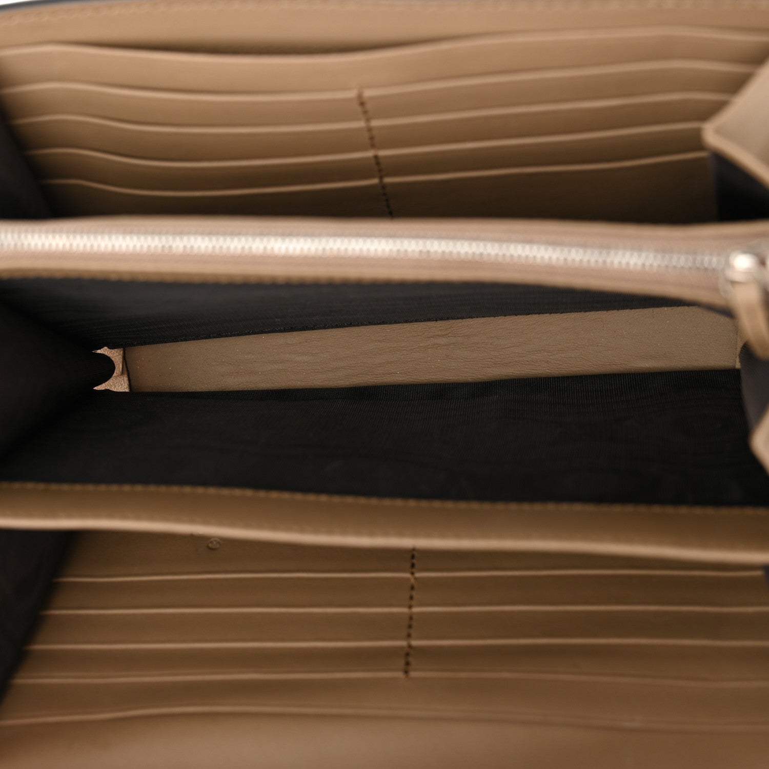 Gucci GG Supreme Monogram Mini Dionysus Chain Wallet Beige Taupe 5 of 10