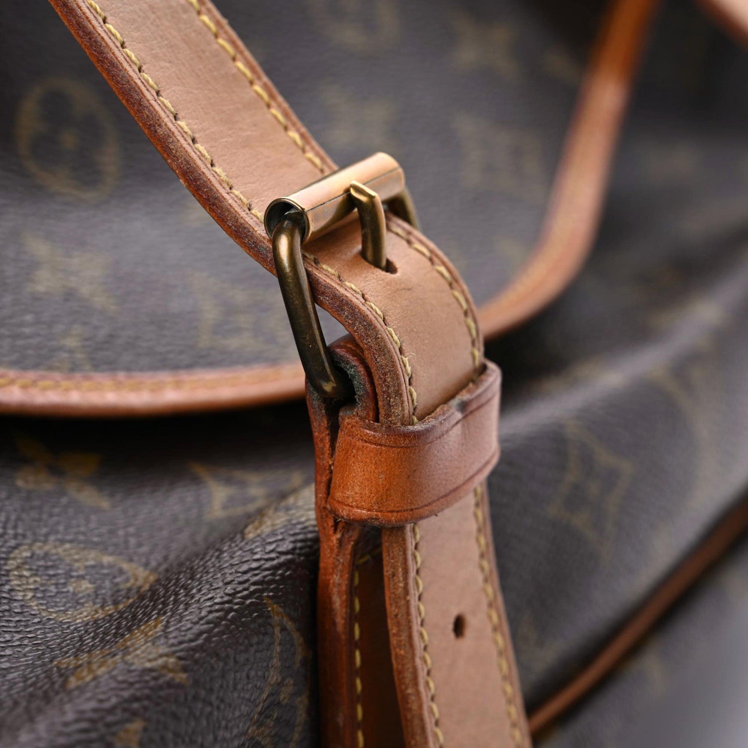 Louis Vuitton Monogram Saumur 43 14 of 26