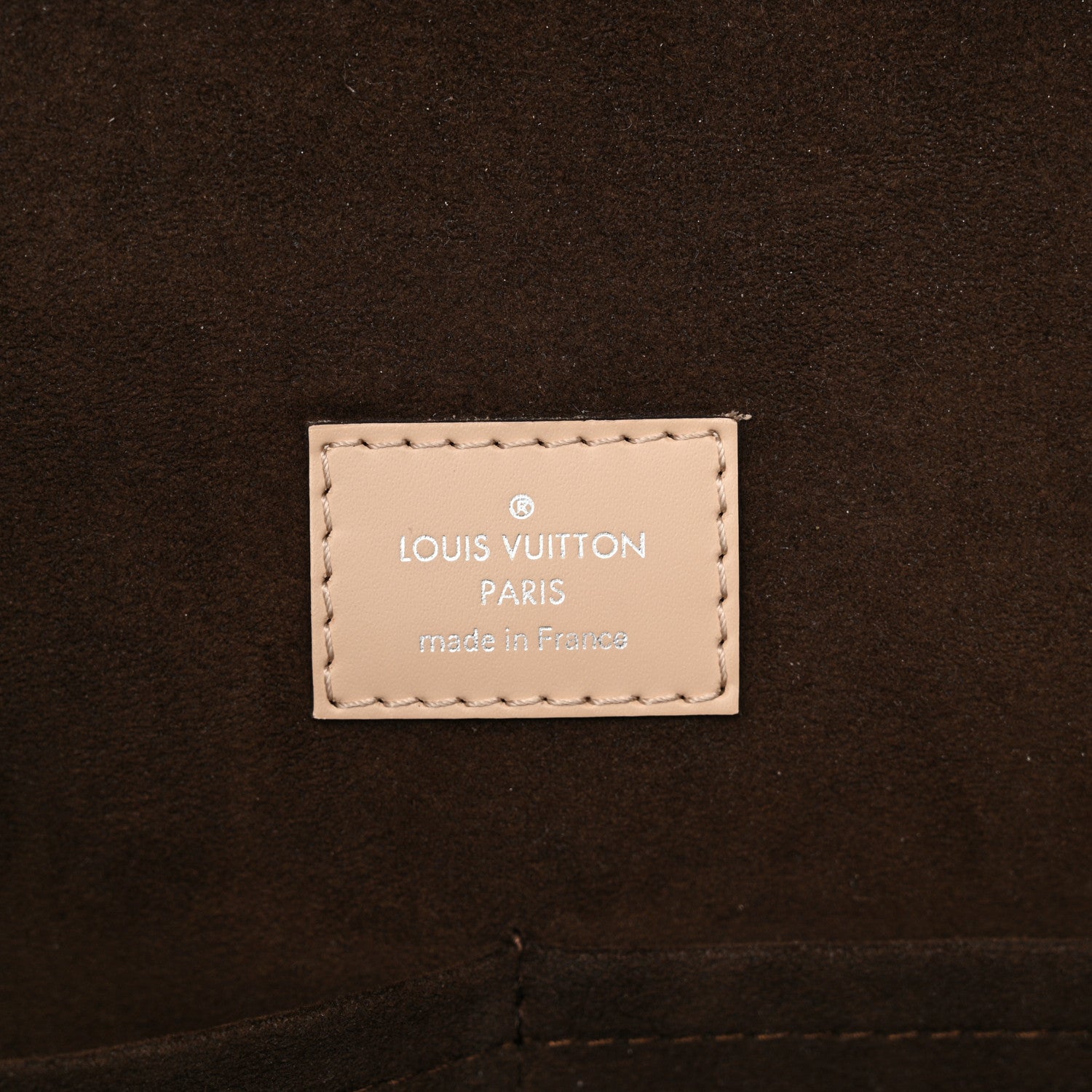 Louis Vuitton Epi Cluny MM Dune 6 of 23