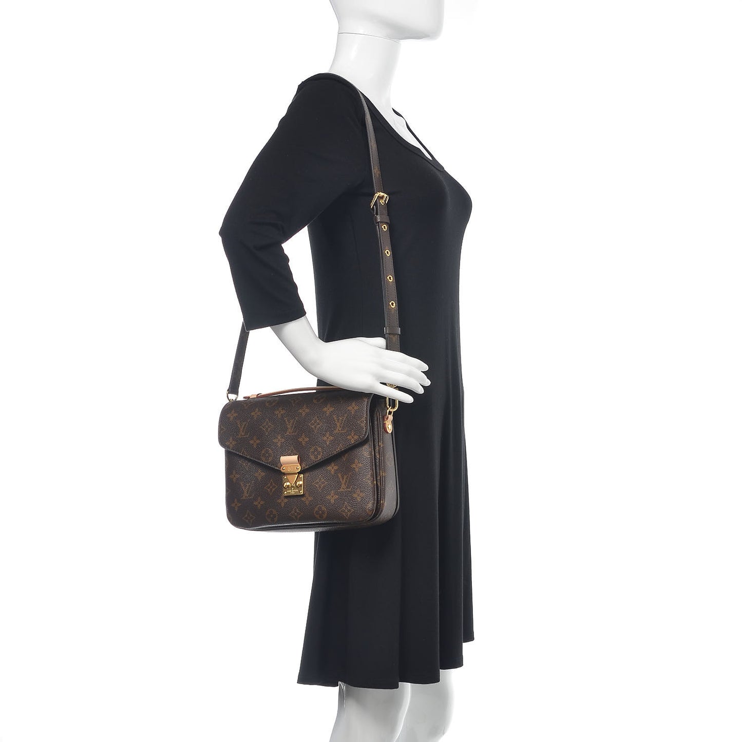 Monogram Pochette Metis