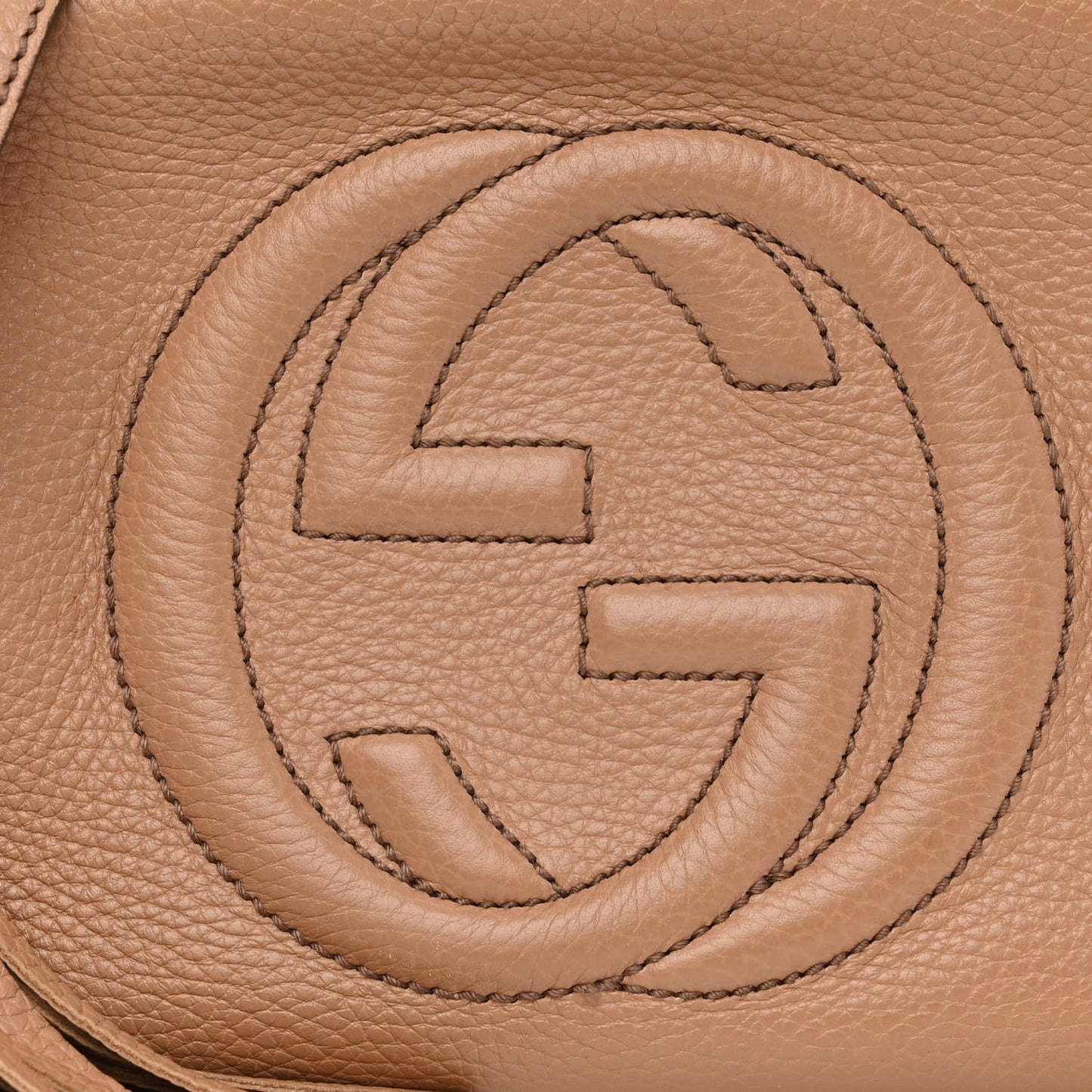 Pebbled Calfskin Small Soho Disco Bag Camelia