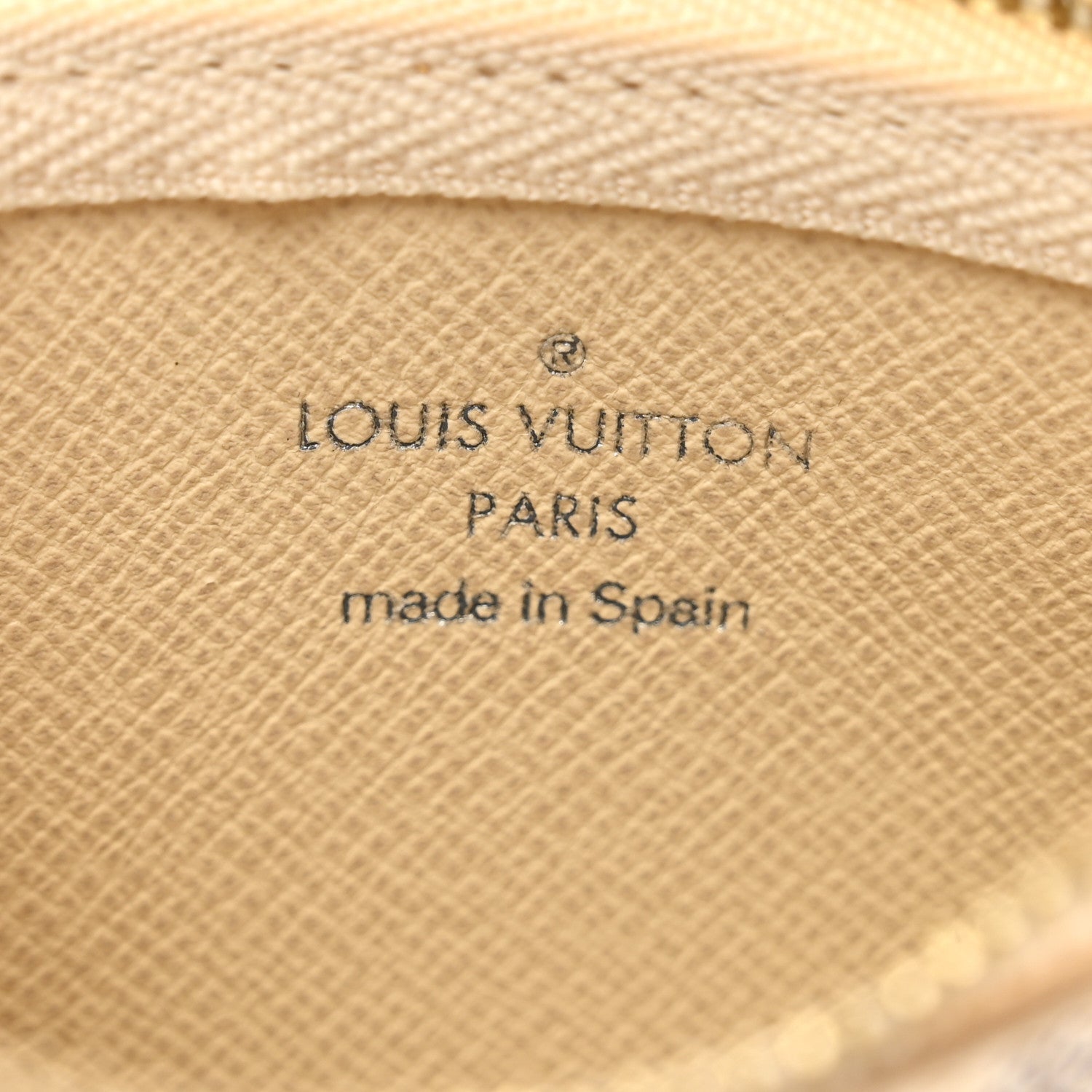 Louis Vuitton Damier Azur Key Pouch 6 of 7