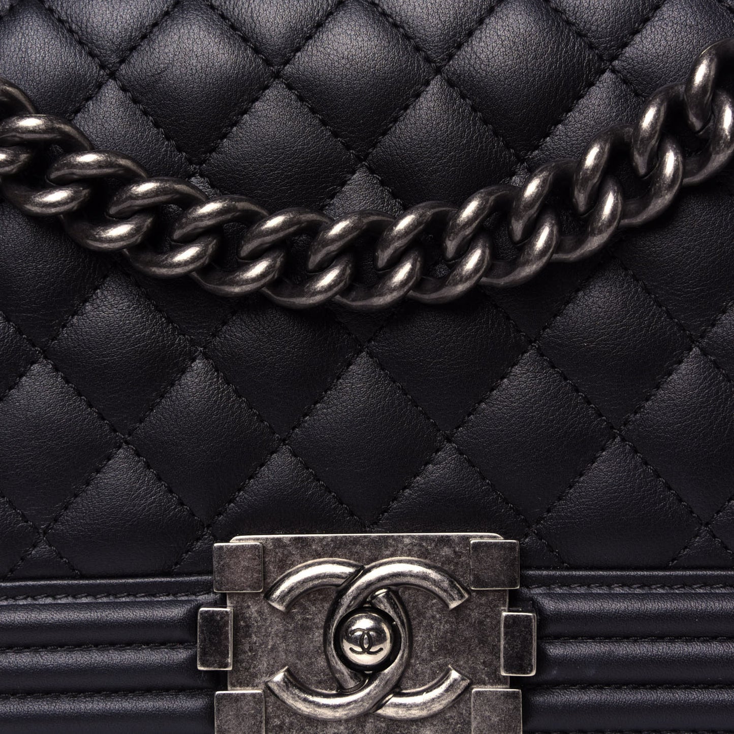 Calfskin Quilted Medium Boy Flap Black