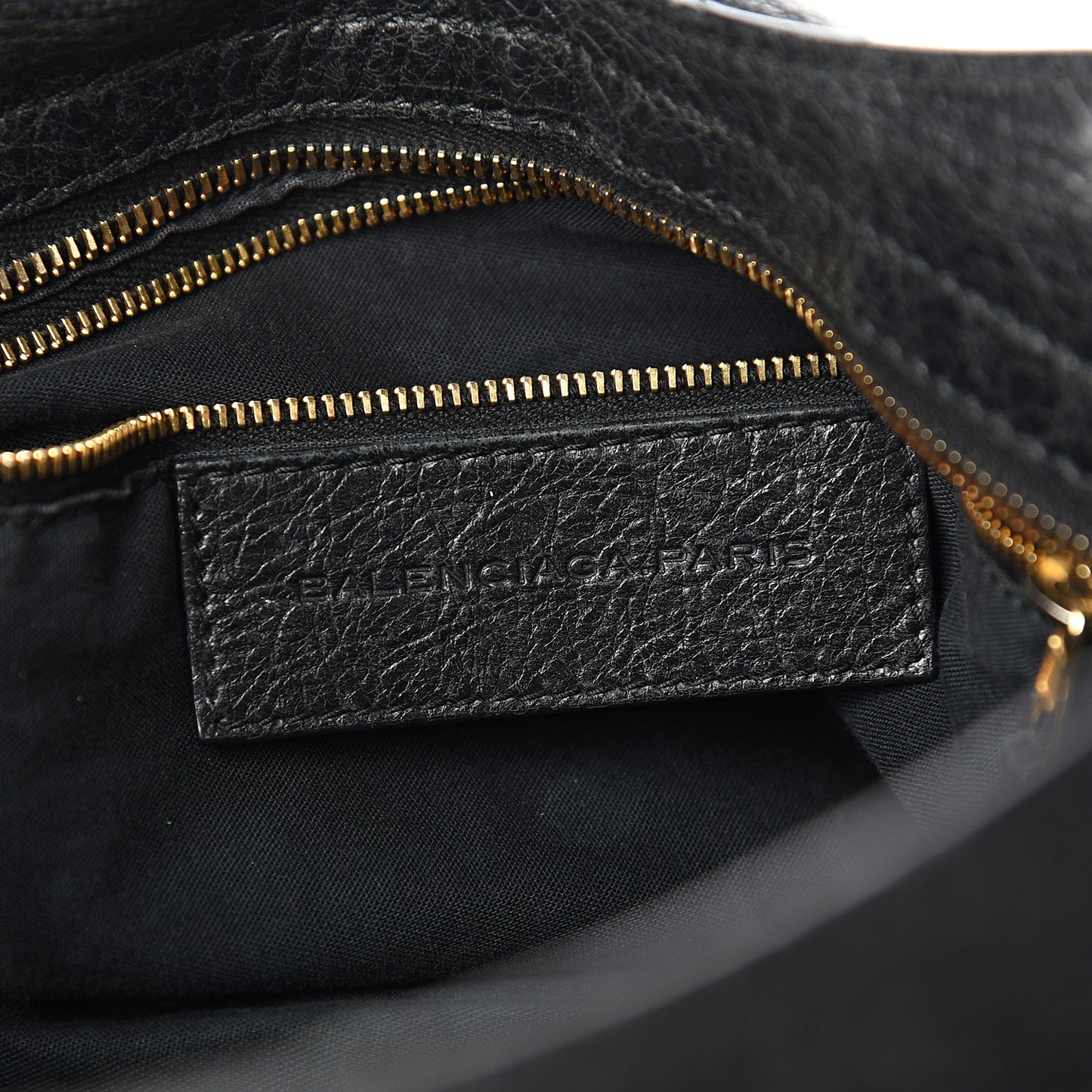 Agneau Giant 12 Gold Hardware City Black