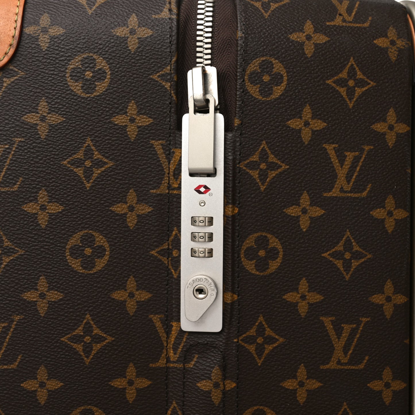 Monogram Horizon 70