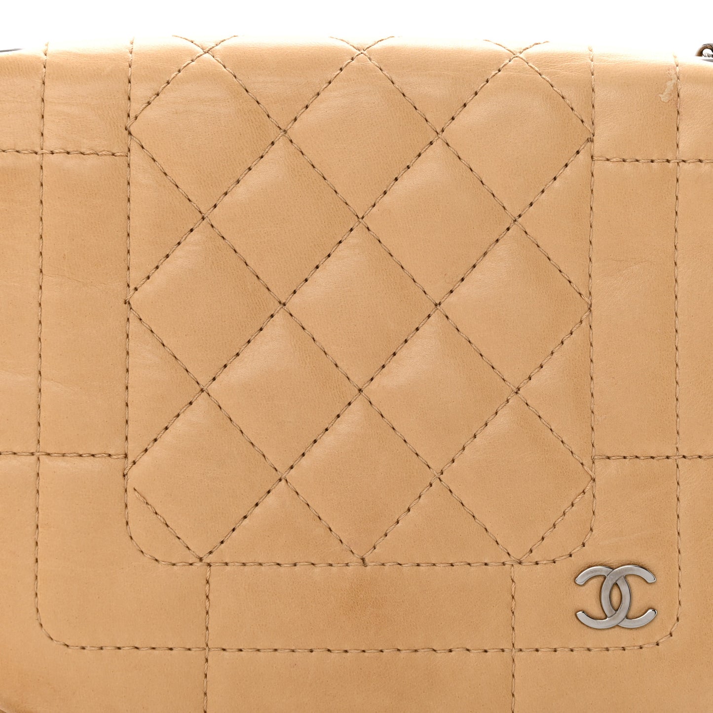 Lambskin Quilted Messenger Flap Beige