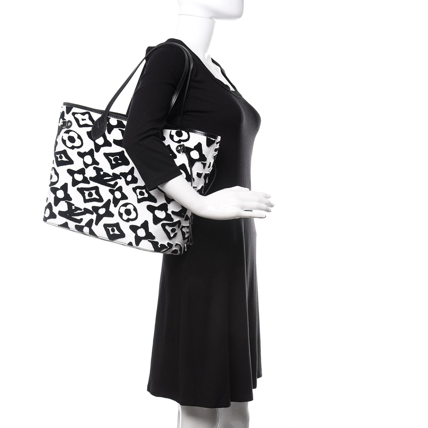 X UF Tufted Monogram Neverfull MM Black White