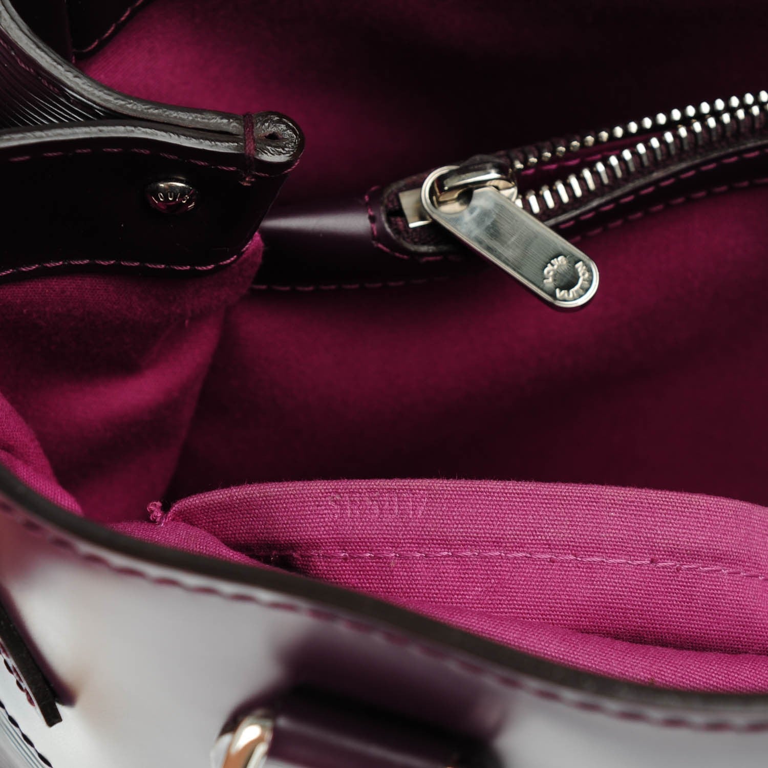 Louis Vuitton Epi Passy PM Cassis 7 of 7