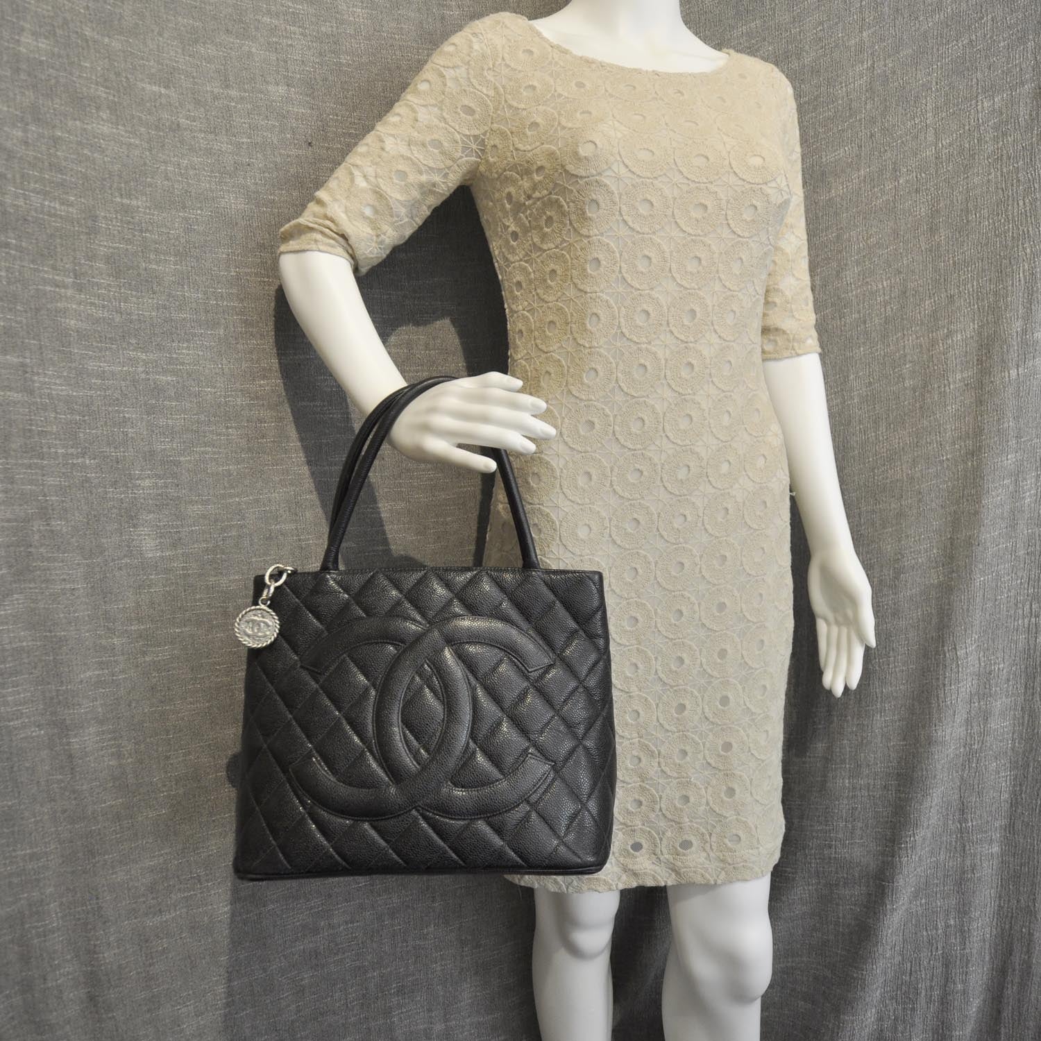 Chanel Caviar Medallion Tote Black 2 of 10