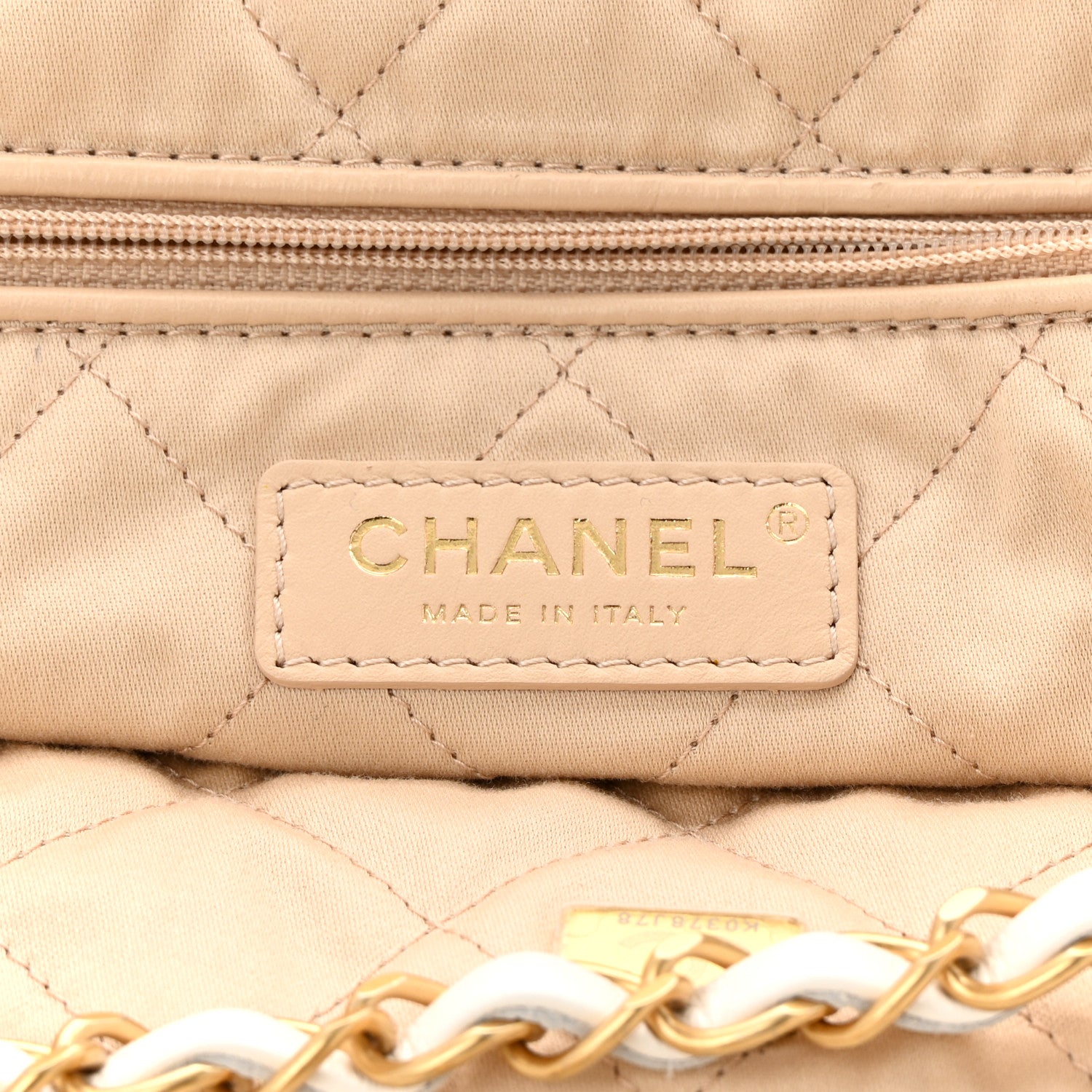 Chanel Shiny Calfskin Quilted Chanel 22 White 7 of 12