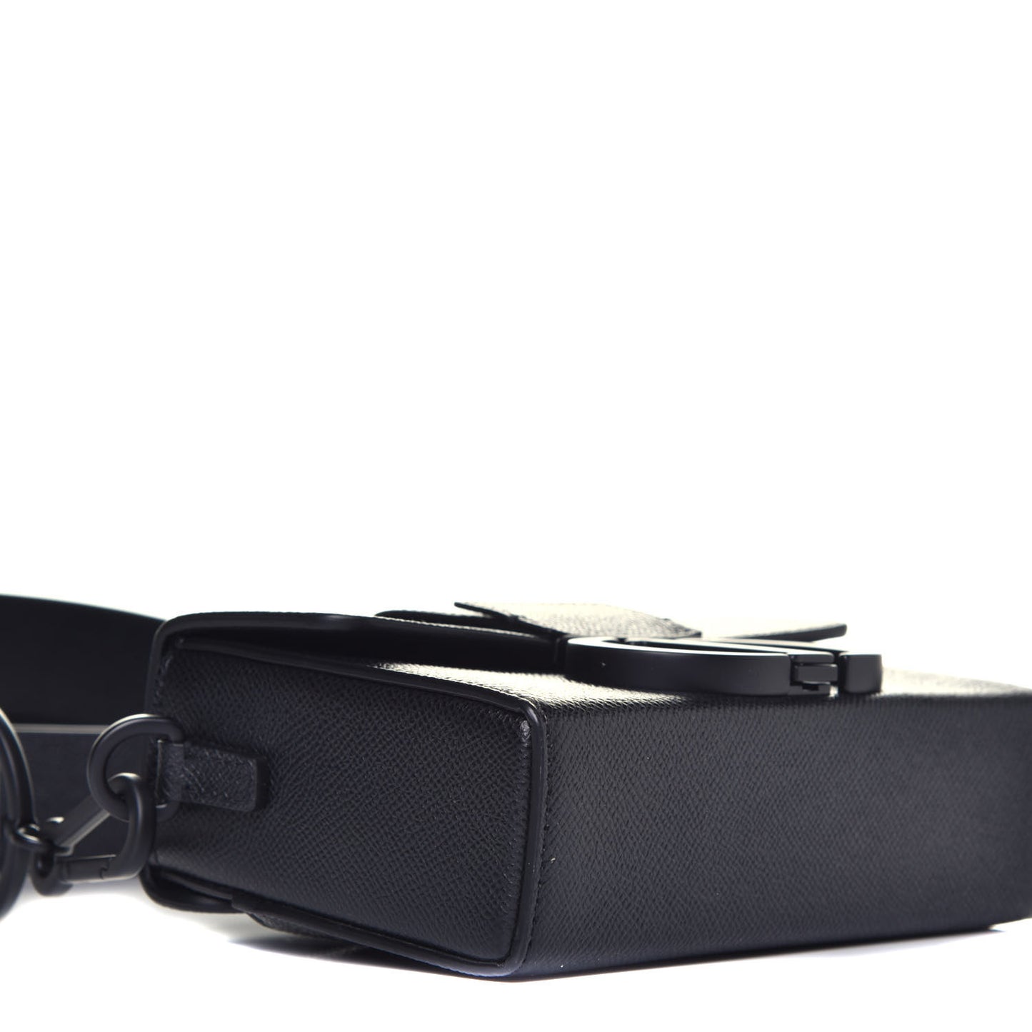 Ultra Matte Grained Calfskin 30 Montaigne Box Bag Black