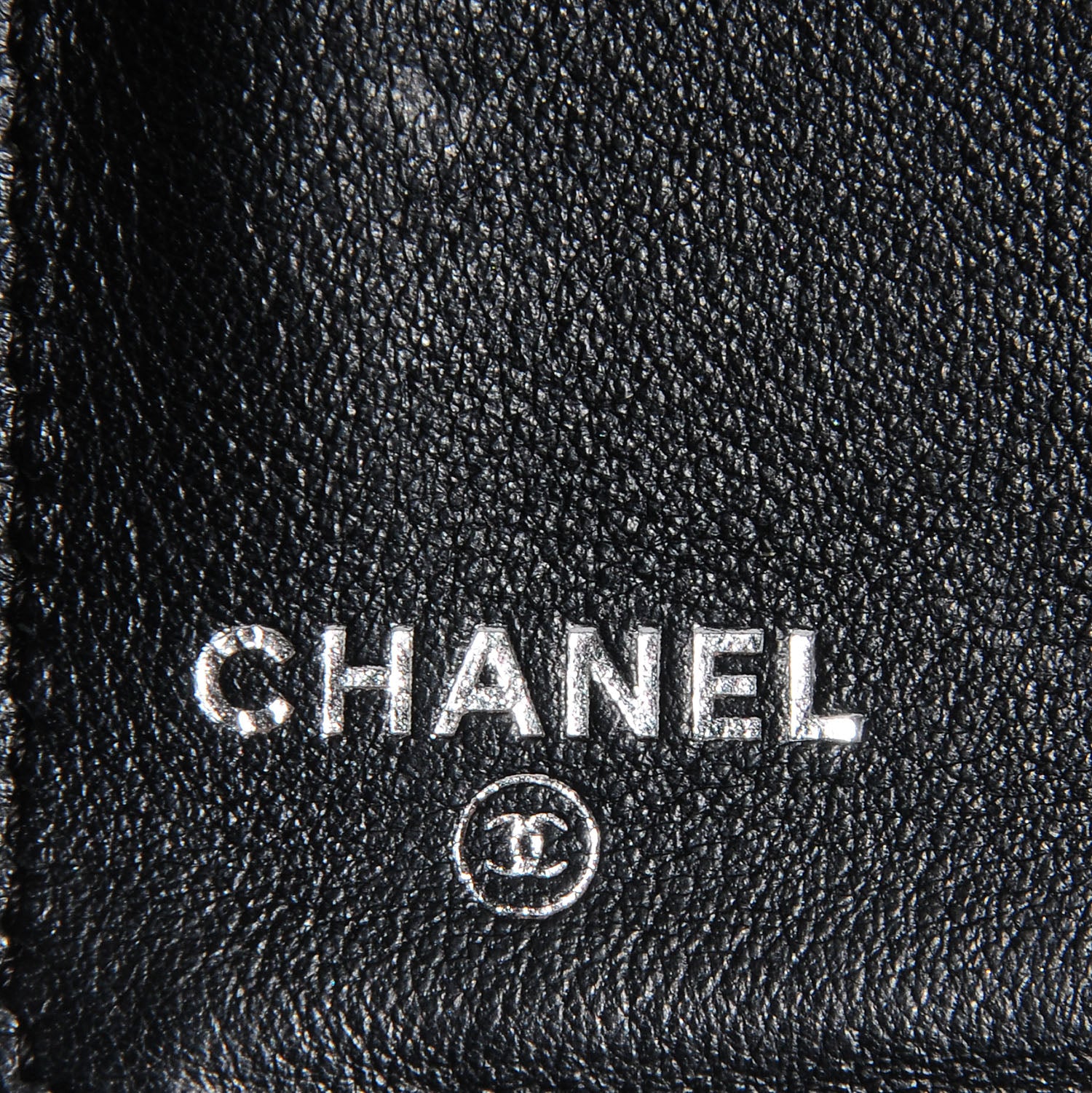 Chanel Leather Stitched Yen Wallet Light Beige 6 of 8