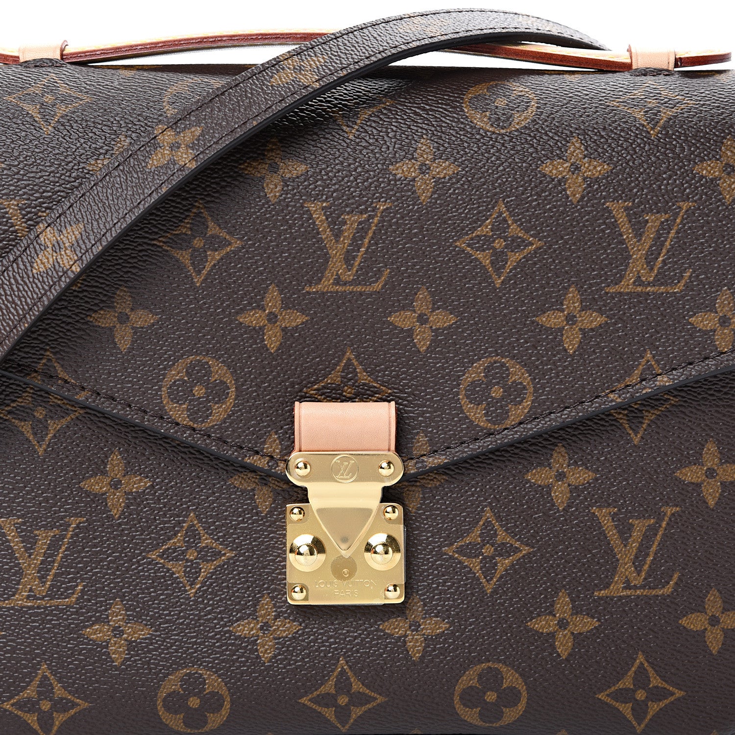 Louis Vuitton Monogram Pochette Metis 8 of 11