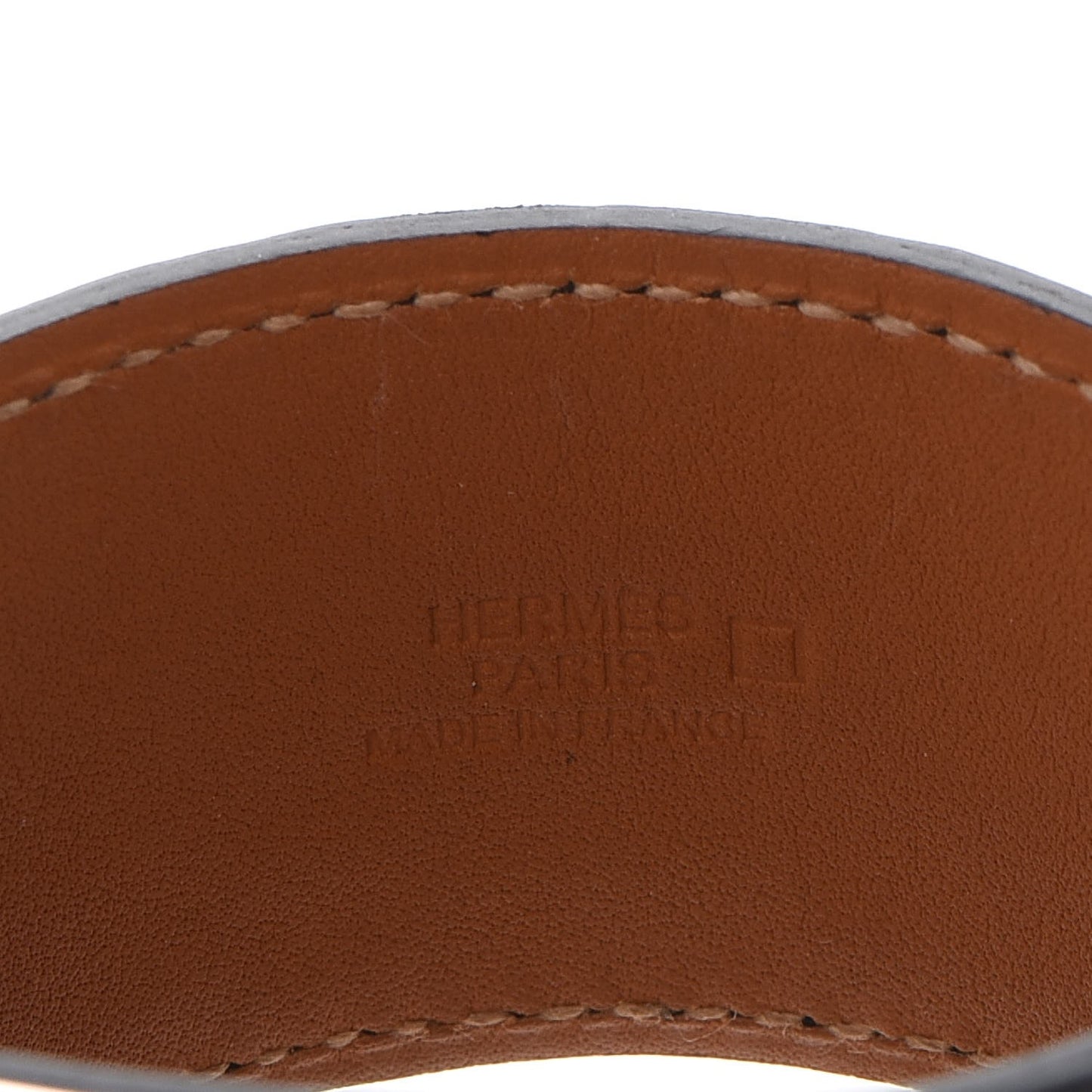 Matte Alligator Kelly Dog Cuff Black