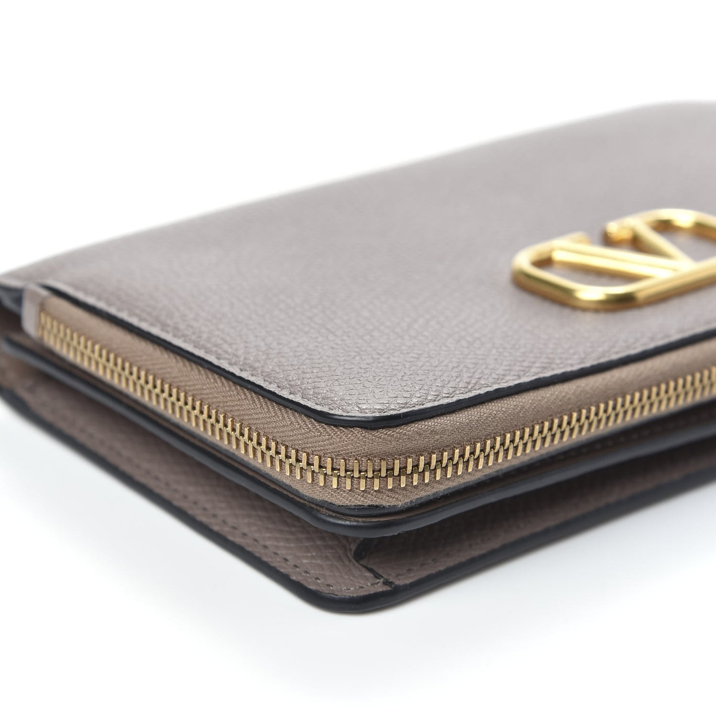 Grainy Calfskin Vlogo Zip Around Wallet Clay