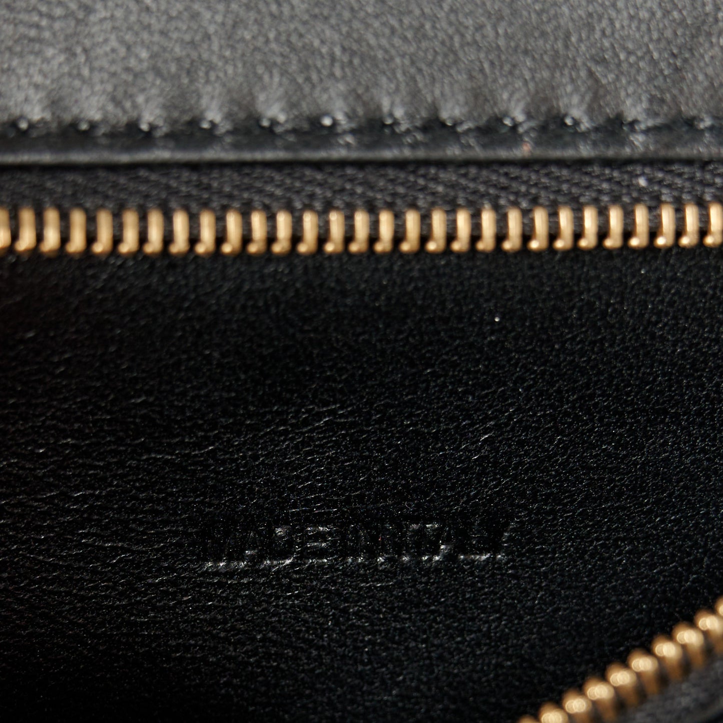 Shiny Box Calfskin Hourglass Stretch Top Handle Bag Black