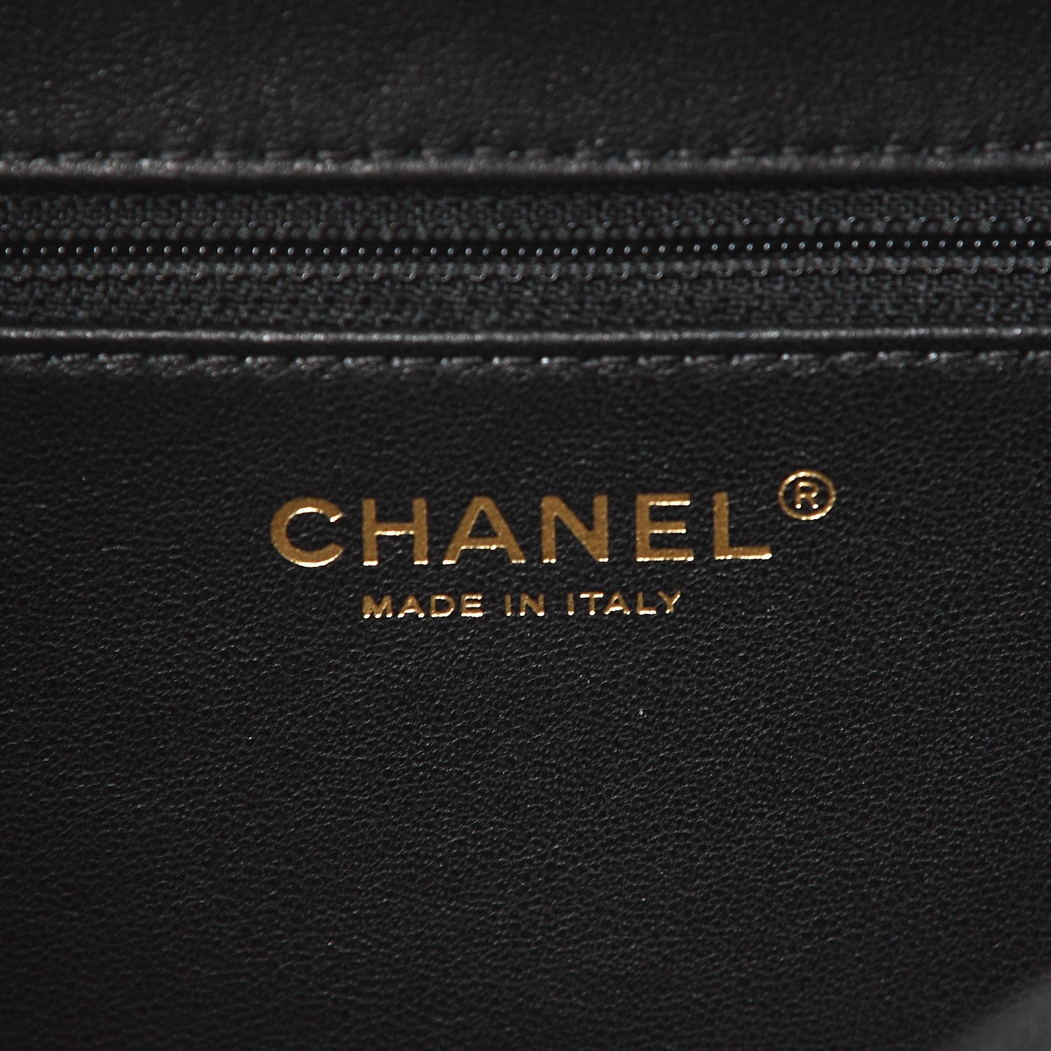 Chanel Caviar Quilted Medium CC Filigree Vanity Case Beige Black 8 of 9