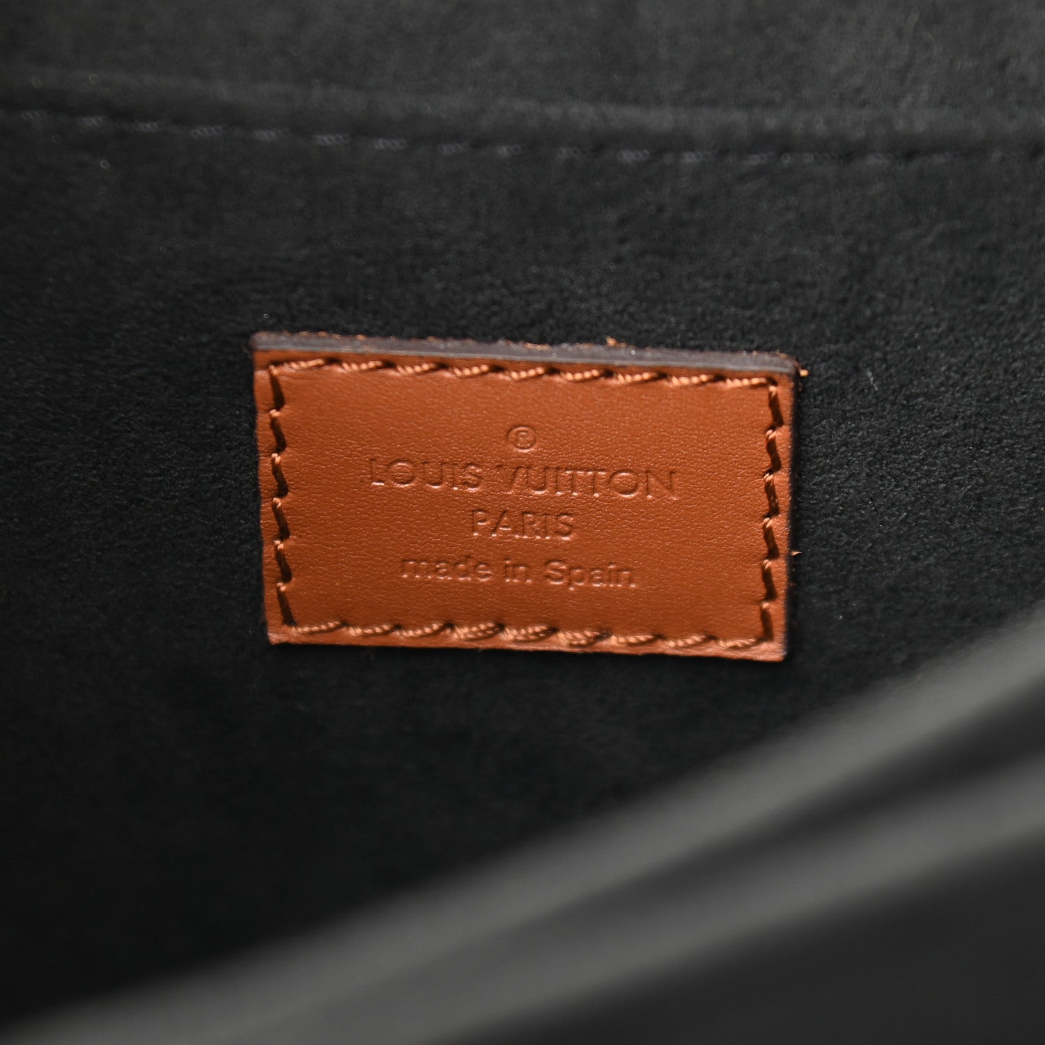 Louis Vuitton Reverse Monogram Dauphine MM 8 of 8