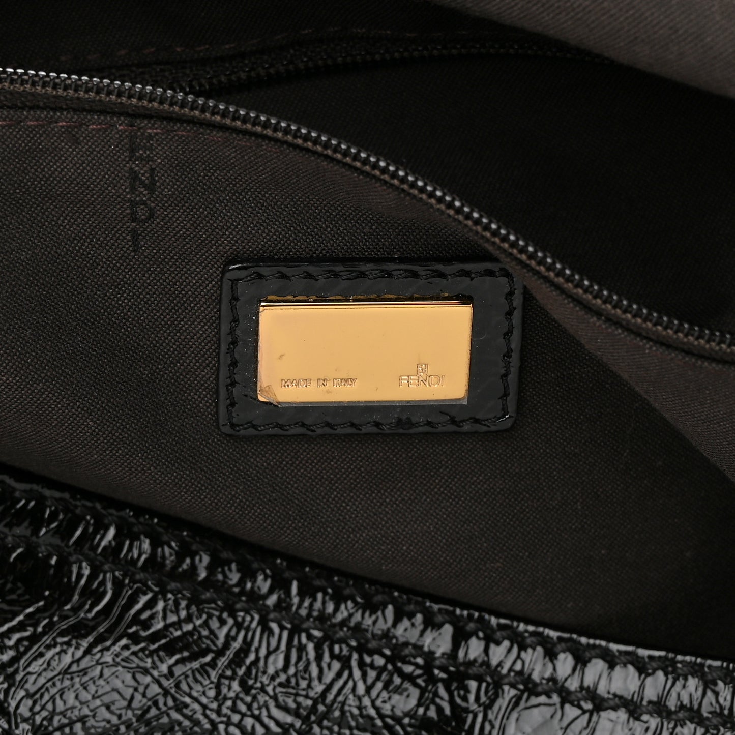 Vitello Naplak Large Convertible Baguette Black