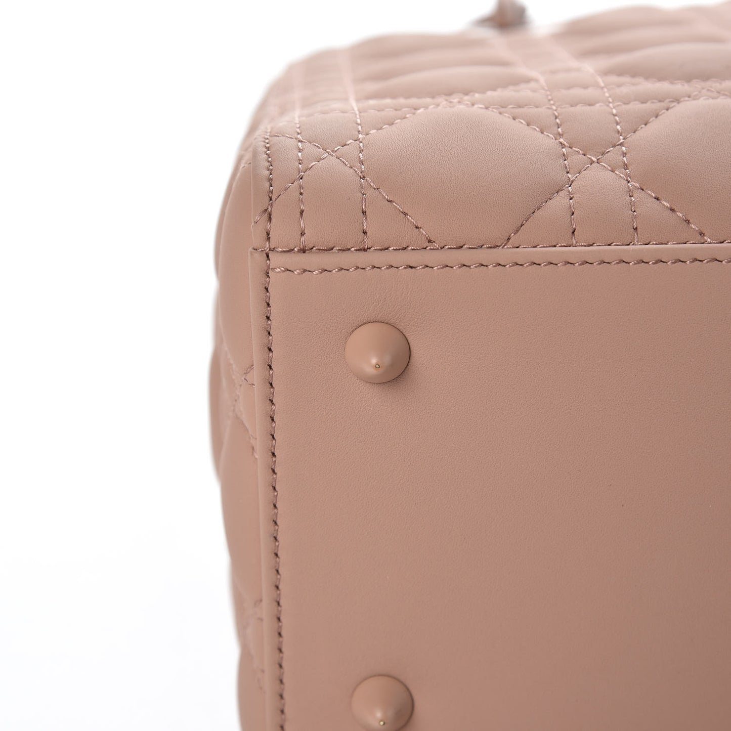 Ultra Matte Calfskin Cannage Medium Lady Dior Beige