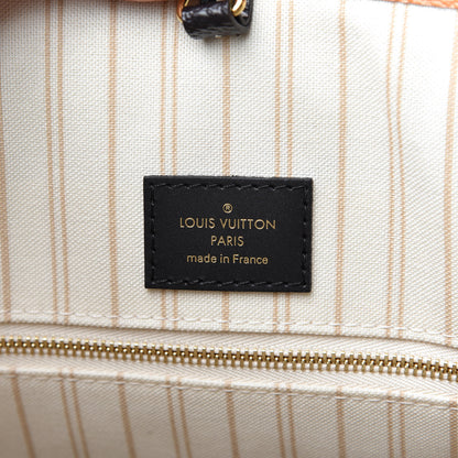 Louis Vuitton Monogram Giant Jungle Onthego GM Ivory 8 of 9