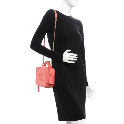 Chanel Caviar Quilted Medium CC Filigree Vanity Case Coral 2 of 8