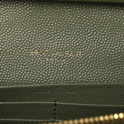 Saint Laurent Grain De Poudre Matelasse Chevron Monogram Chain Wallet Pistachio 6 of 9